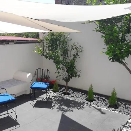 לינה וארוחת בוקר Lemon Tree טורה אנונציאטה