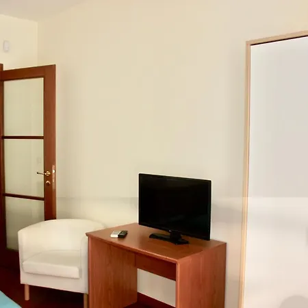 Bed and Breakfast Lemon Tree