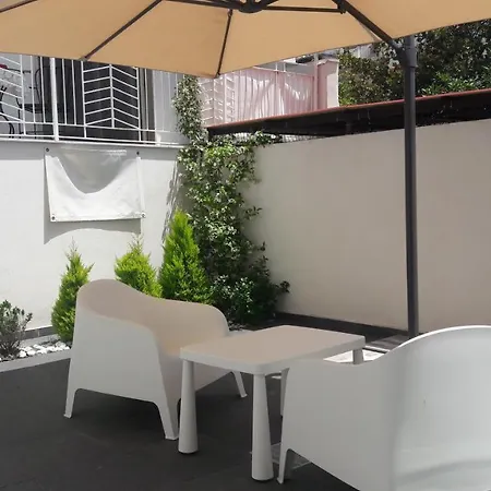 Lemon Tree Torre Annunziata