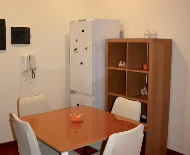 Lemon Tree Couette-café 4*